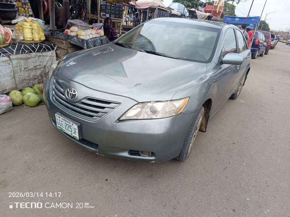 A picture of Toyota Camry 2007