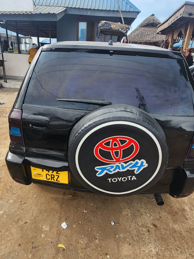 A picture of Toyota Rav 4 kilitime Call 0655666330