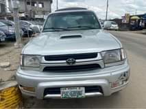 A picture of First Body 2001 Toyota 4Runner Engine and Gear sound Ac