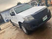 A picture of used Toyota hilux