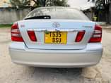 A picture of 2005 Toyota Premio