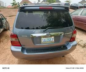 A picture of DISTRESSThis is 3seater 2005 model Highlander with good engine and