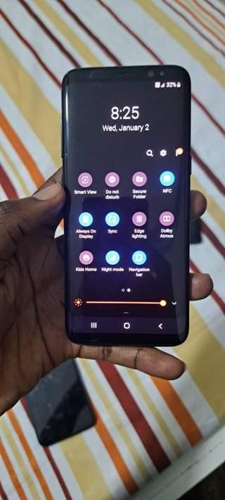 A picture of Quick sale Samsung s8 Motorola g8