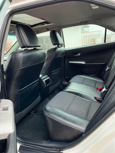 A picture of Foreign used 2014 Toyota Camry XLE