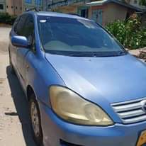 A picture of TOYOTA IPSUM Contact 0625664446 Bei 6M Cc 1980 Full Ac