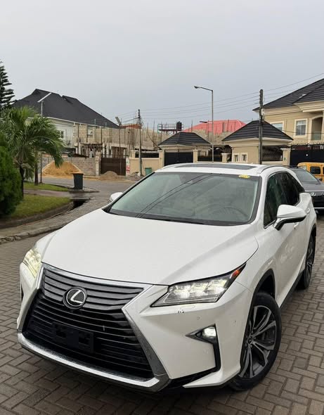 A picture of Car