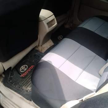 A picture of TOYOTA CAMRY LE 2007