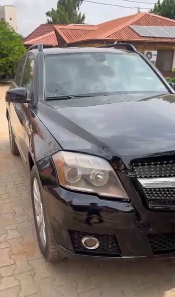 A picture of GLK 350 Mercedes Benz
