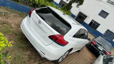 A picture of TOYOTA VENZA
