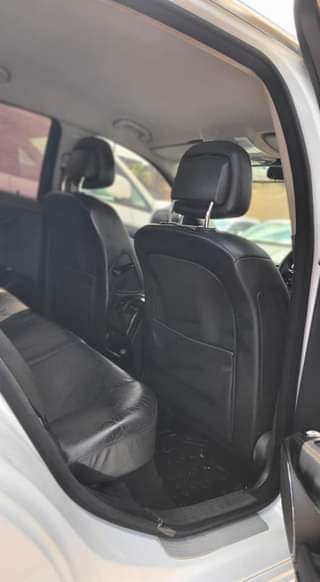 A picture of Mercedes Benz c180