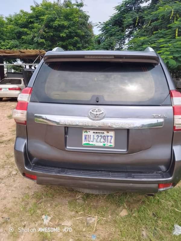 A picture of Toyota land cruiser Prado 2013 model for sale Super Clean
