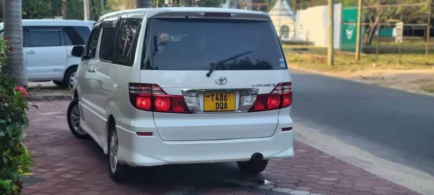 A picture of TOYOTA ALPHAD FOR SALE