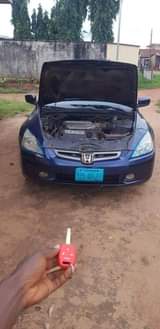 A picture of 2004 Honda EOD LX