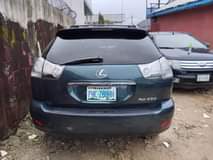 A picture of 2004 Lexus Rx 330 08 Model