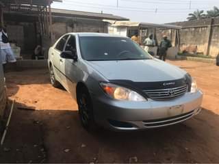 A picture of 2004 Toyota Camry first body pan