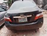 A picture of Fastest finger 2009 Toyota Camry 6 plugs with alloy wheels