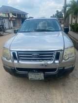 A picture of 2007 Ford explorer truck 1st body Sharp engine gear and