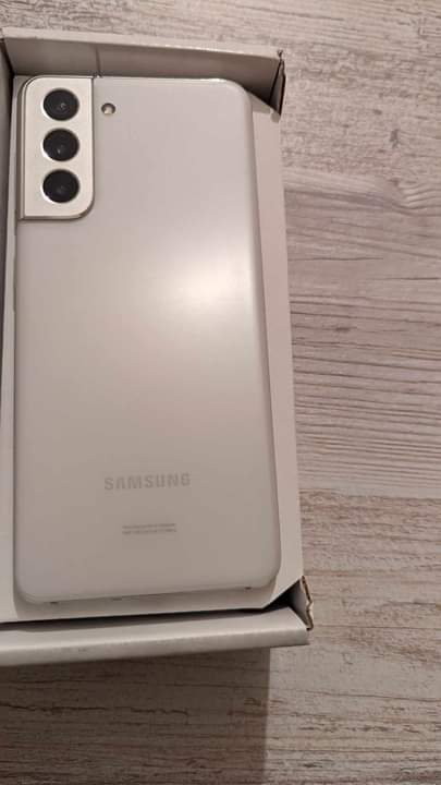samsung s21