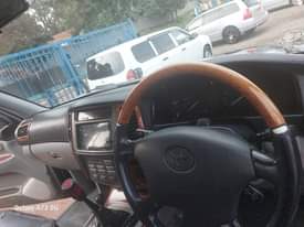 A picture of Landcruser manual