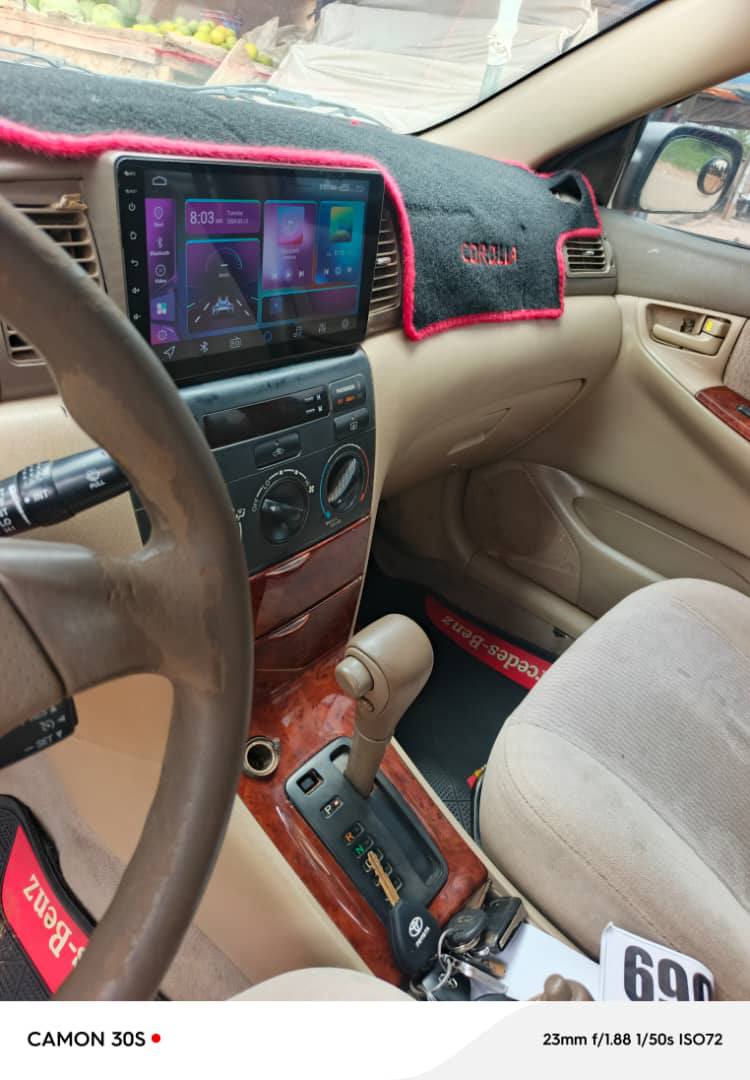 A picture of Toyota Corolla 06