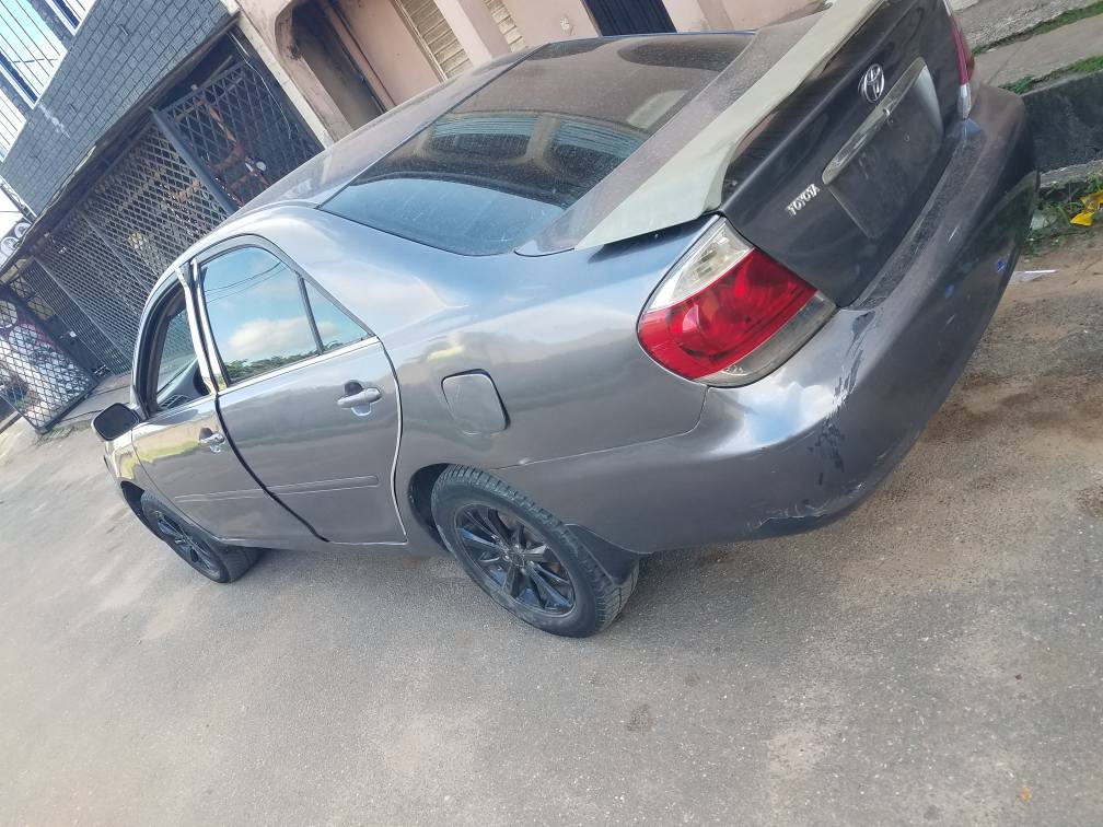 A picture of TOYOTA CAMRY FOR SALE