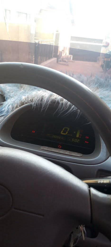 A picture of 2000 Toyota spacio