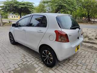 A picture of VITZ NEW MPYAA