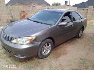 A picture of Neatly Used 04 Toyota Camry 0 8 0 8 5