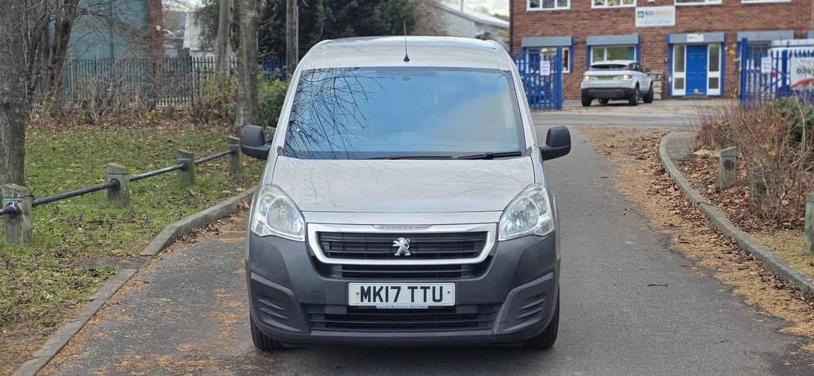 peugeot partner