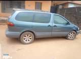 A picture of Toyota sienna 2000 model