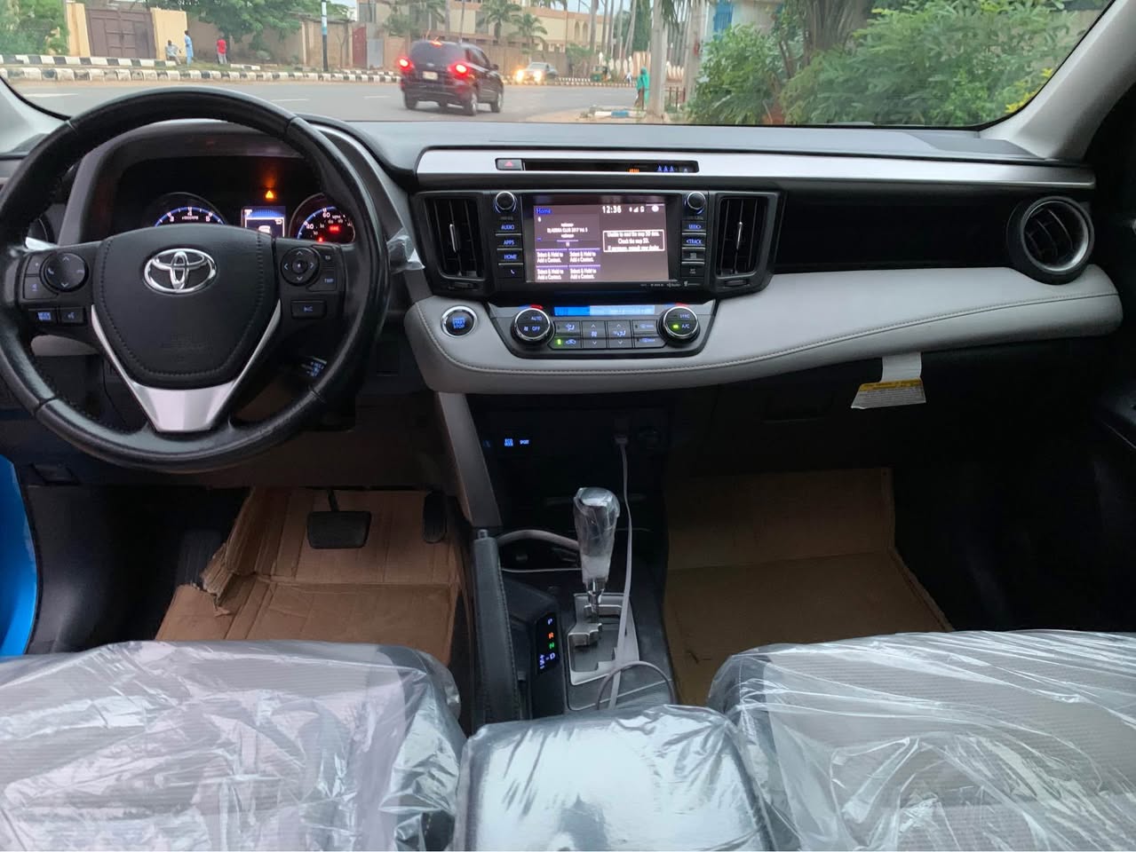 A picture of Foreign Used Toyota RAV4 2018