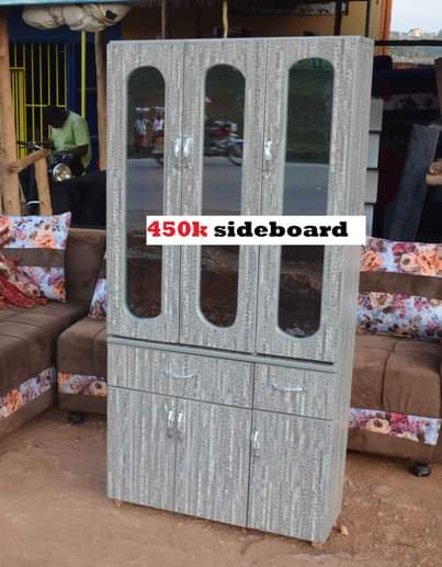 A picture of Sideboard O751704739