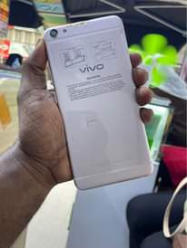 A picture of Vivo x7