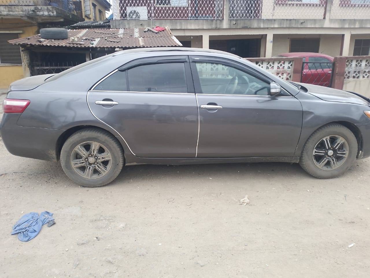 A picture of Reg 08 Toyota muscle Camry Engine gear ac Price 5.2m