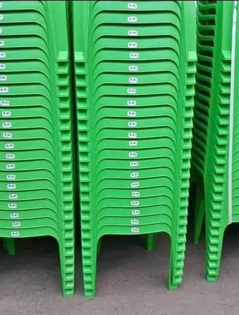 A picture of Luuka chair