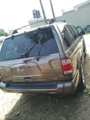 A picture of 2002 Nissan Pathfinder tokumbo Price 6 5m Location Amuwo odofin
