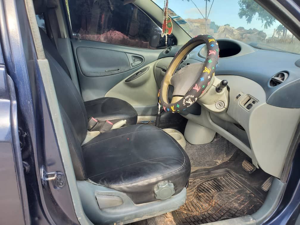 A picture of Car