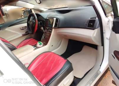 A picture of 2012 MODEL TOYOTA VENZA KEYLESS ENTRY PANORAMIC SUNROOF USED GRADE