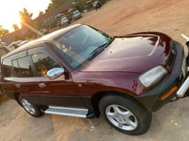 A picture of Toyota rav4