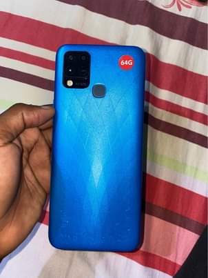 A picture of Infinix Hot 10 T ram 4 gb 64 battery 24