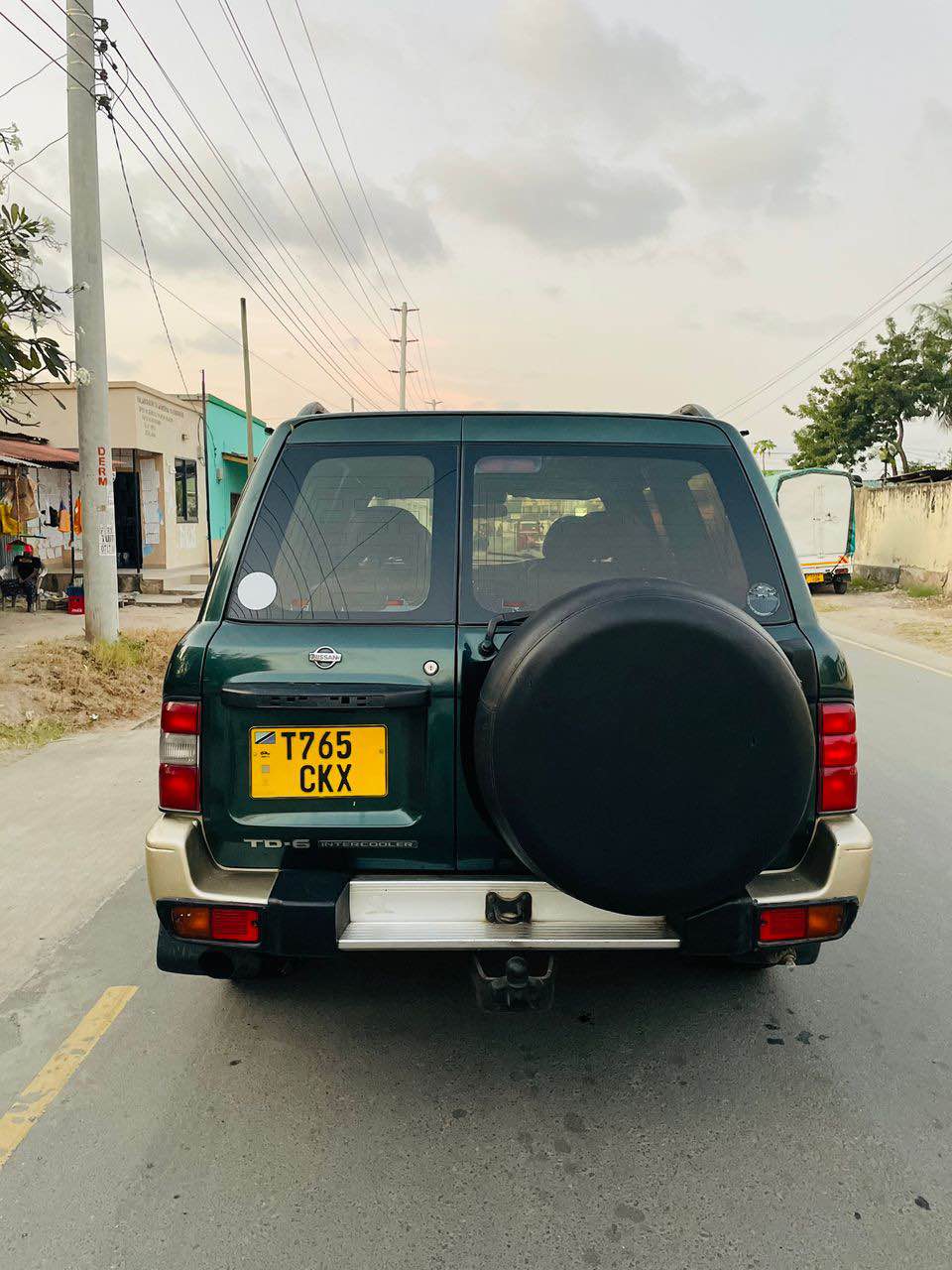 A picture of  UMEUA KINOMA NISSAN PATROL TD61 TURBO DIESEL THE KING