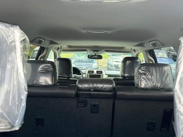 A picture of Extremely clean Title Foreign used Lexus Gx460 2014 model Accident