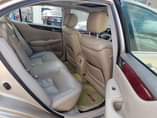 A picture of Lexus Es330