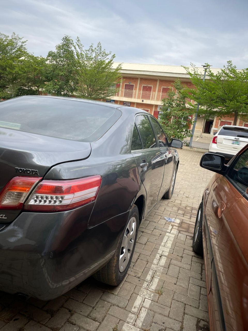 A picture of Toyota camry