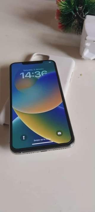 A picture of iPhone 11