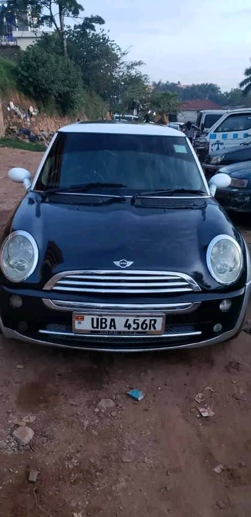 A picture of Min cooper 7m Call 0701488581 What s app 0776417404