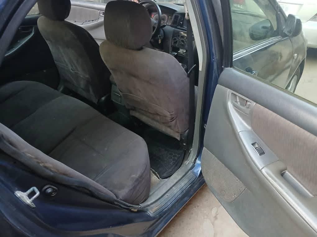 A picture of 2006 Toyota Corolla bank type