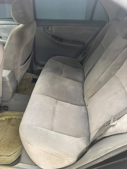 A picture of Toyota corolla 2005