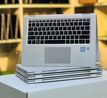 A picture of Hp elite book 1030 G3
