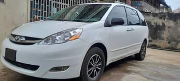 A picture of Foreign used Toyota Sienna 2007 model Came in 2 months